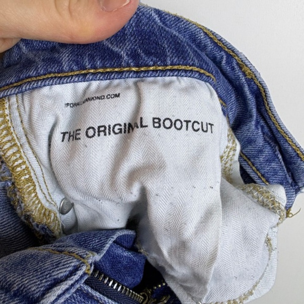 7 For All Mankind The Original Bootcut Light Wash Distressed Low Rise 27 Short - Picture 11 of 13